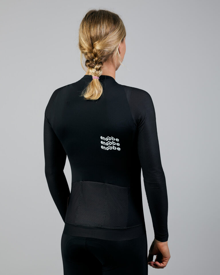 Maillot Essnce Black Woman 02